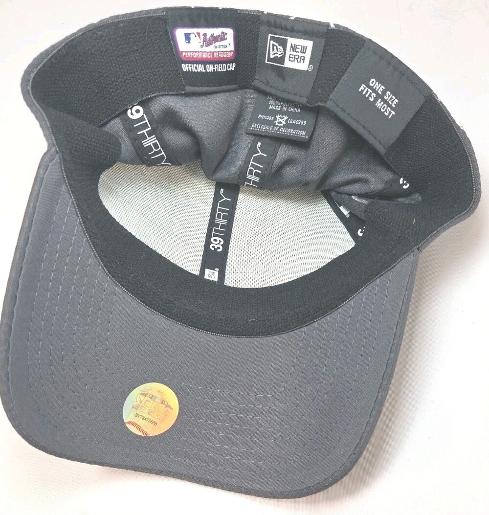 NEW -Boston Red Sox 2018 World Series Champs Baseball Hat - Locker Room New Era - Picture 5 of 7
